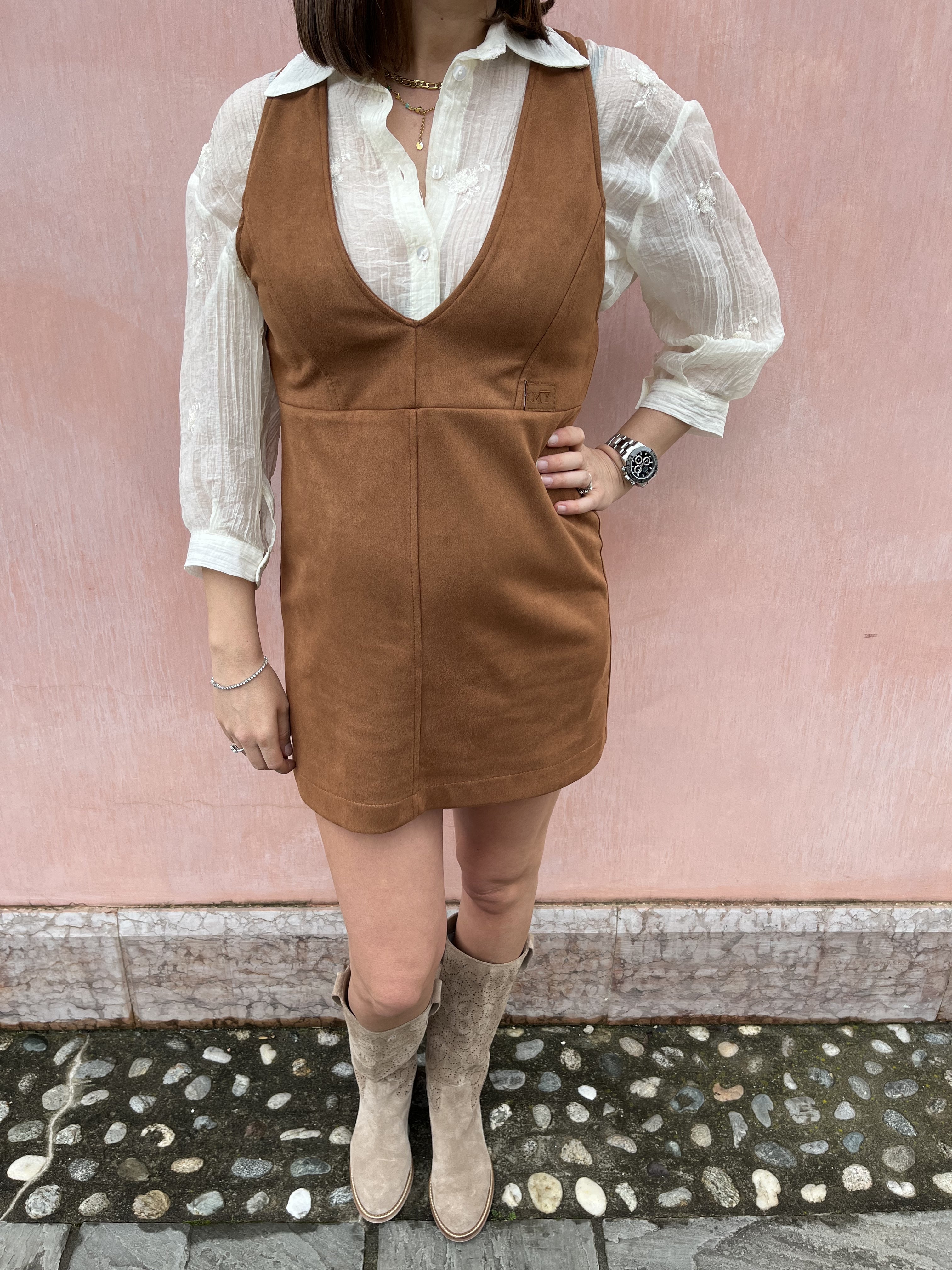 ABITO SCAMICIATO SCOLLO V