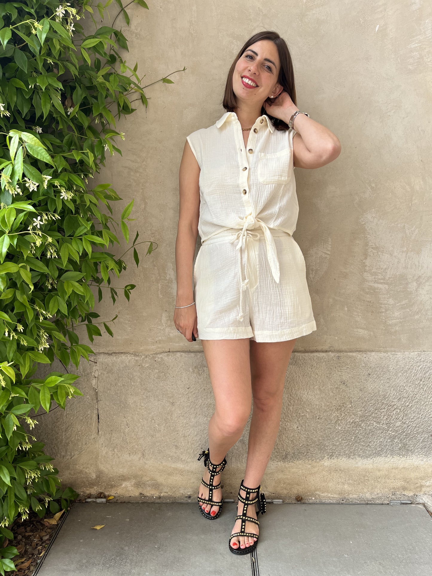 CAMICIA SMANICATA CON NODO