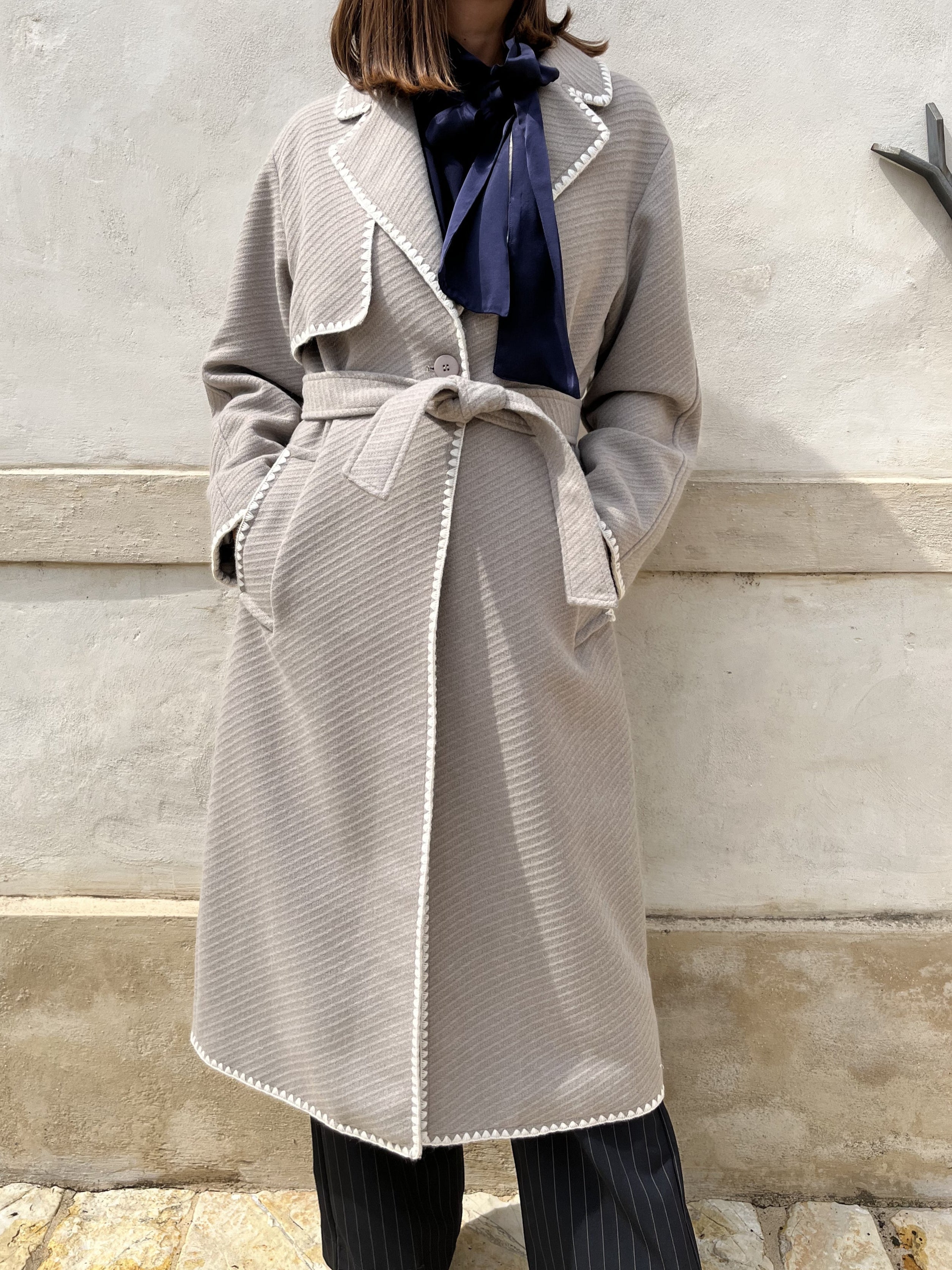 CAPPOTTO BORDO RICAMATO