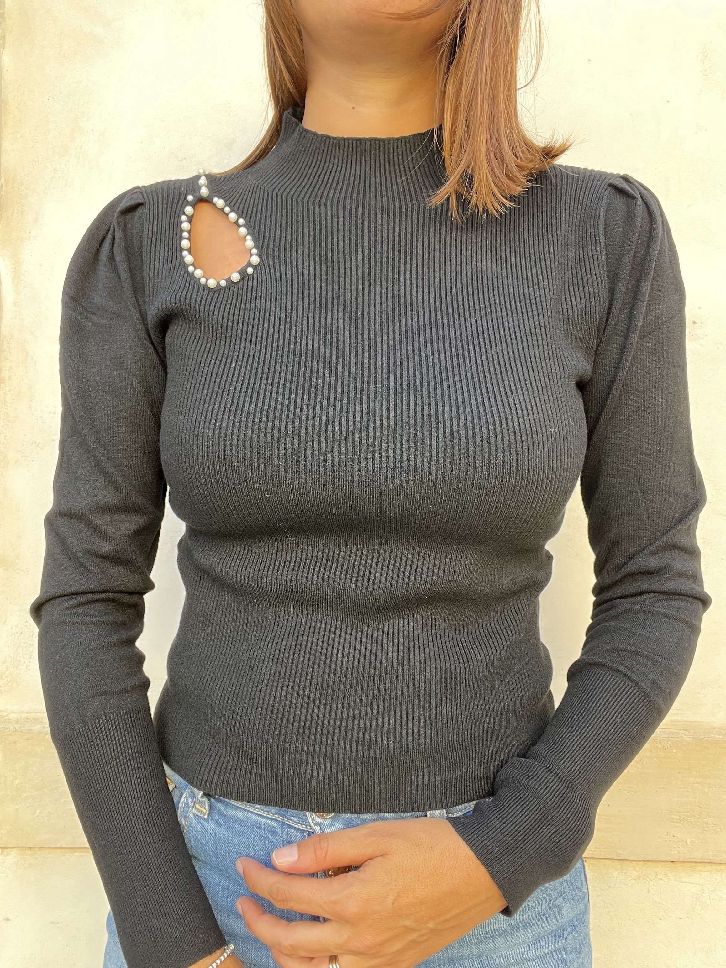 MAGLIA LUPETTO APPLICAZIONE PERLE