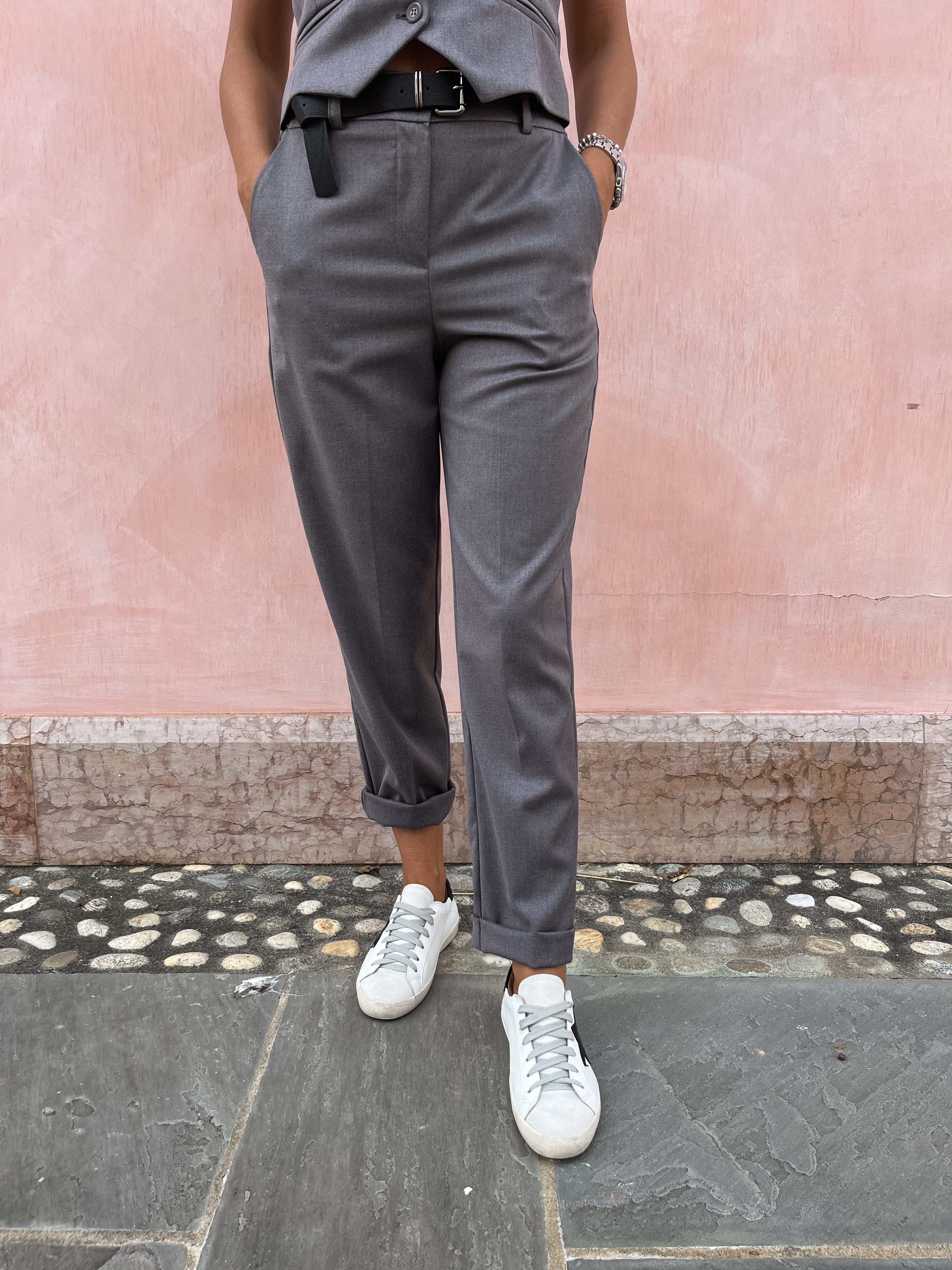 PANTALONE CON CINTURA