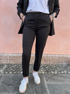 PANTALONE CARROT CON BALZA