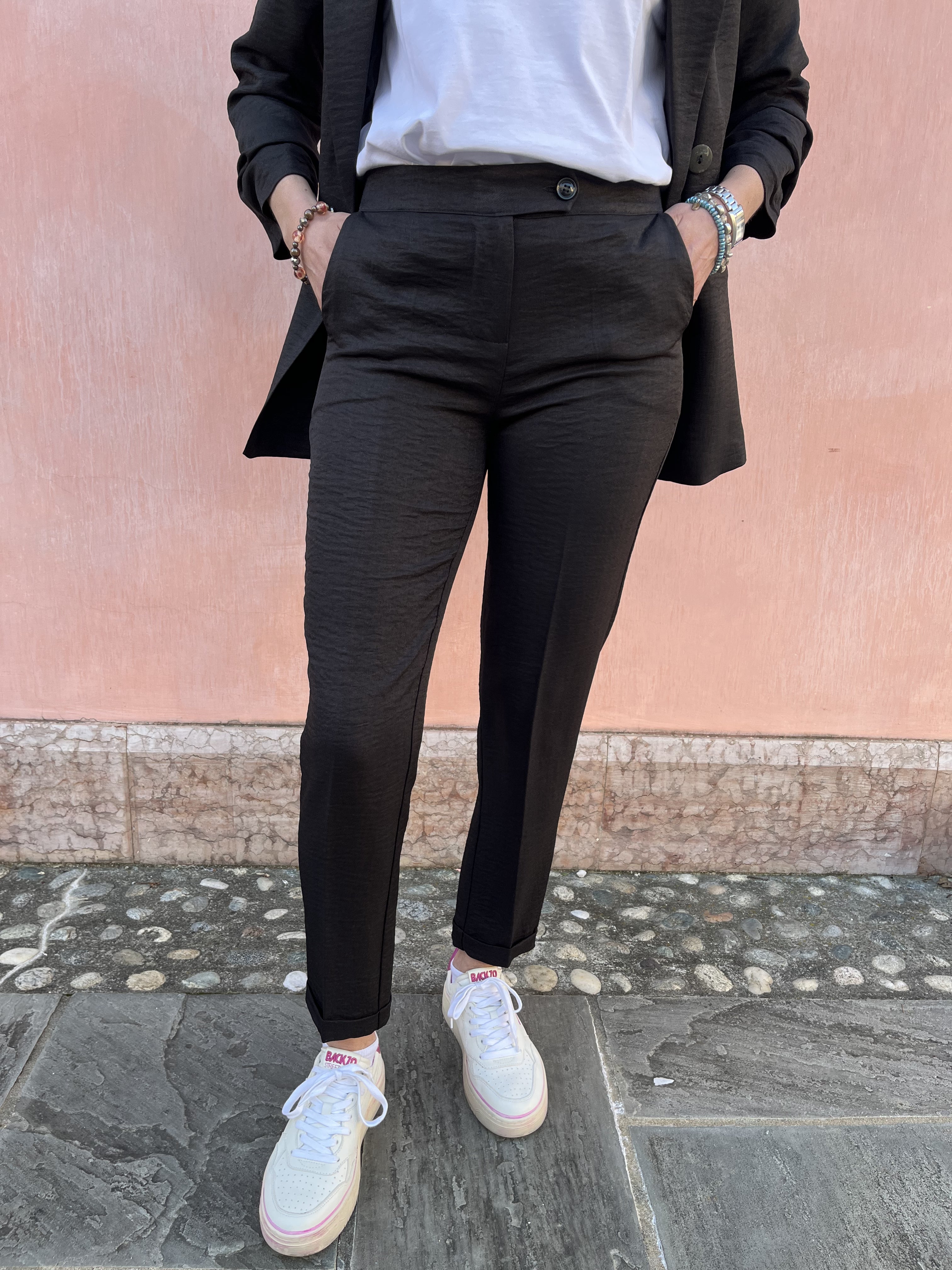 PANTALONE CARROT CON BALZA