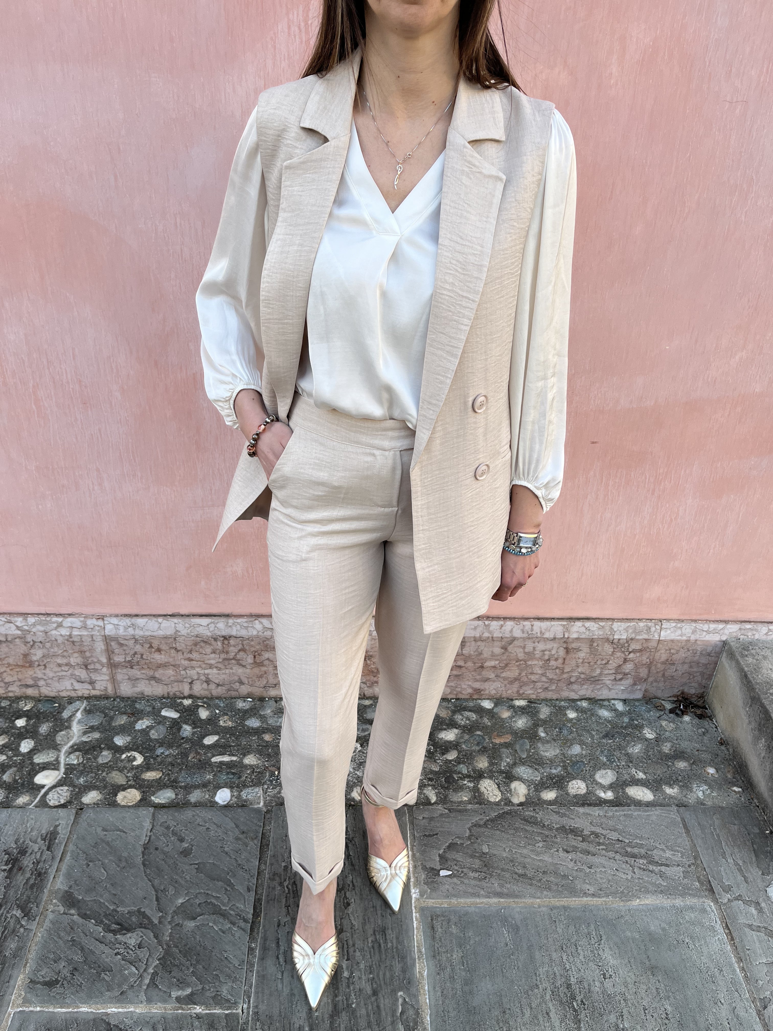 PANTALONE CARROT CON BALZA