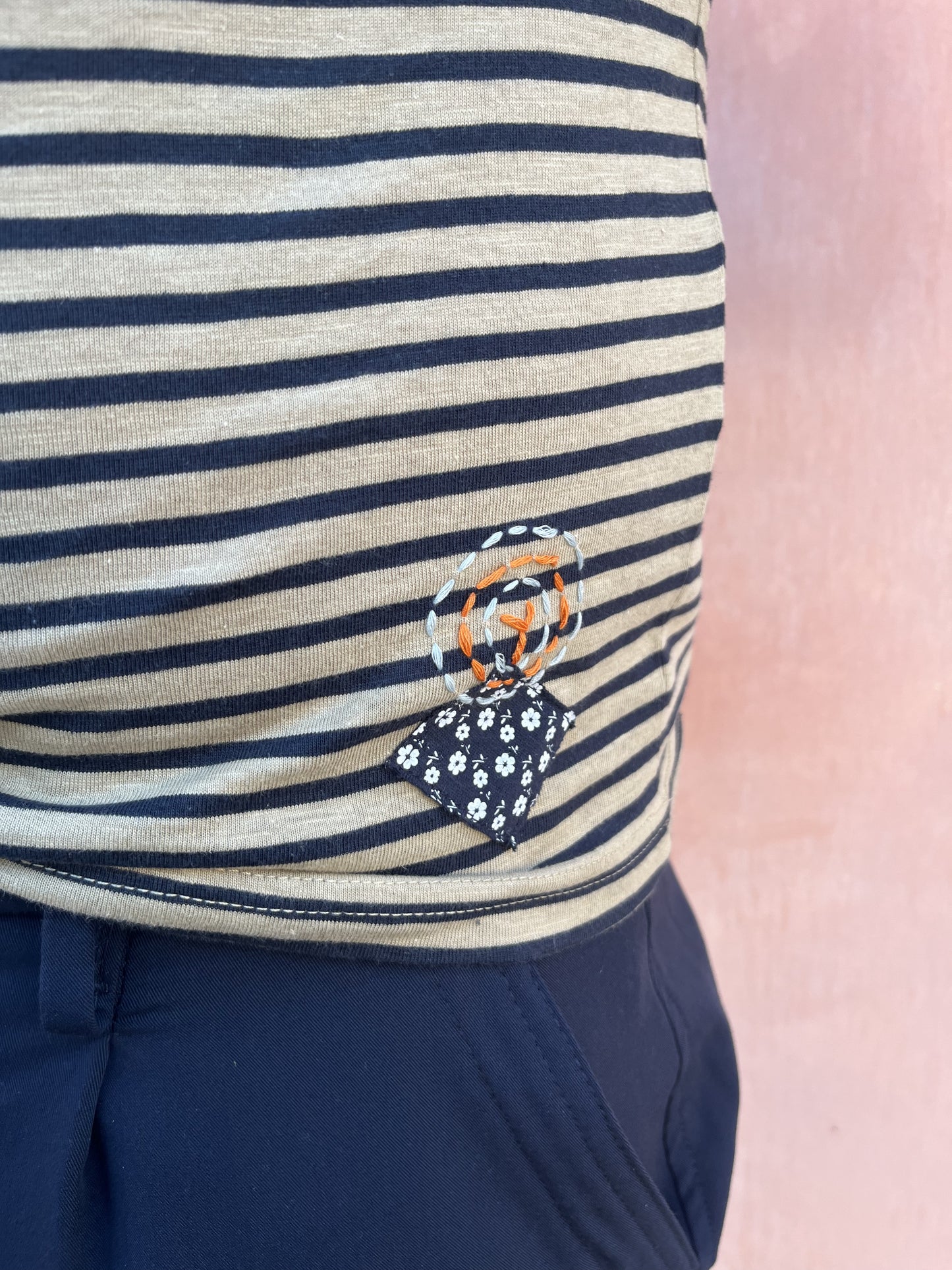 TSHIRT RIGHE RICAMI