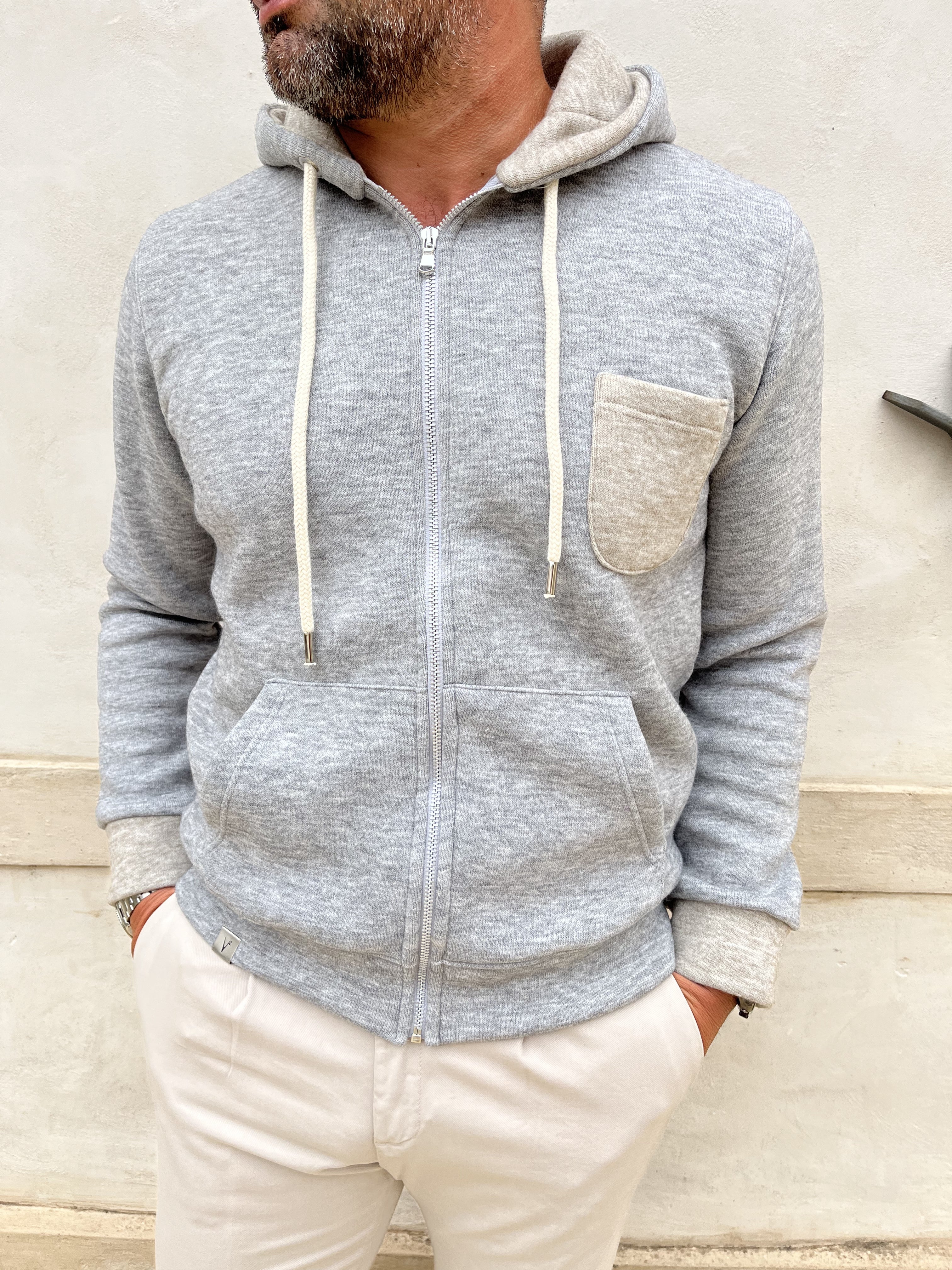 FELPA BOUBLE IN LANA CON ZIP E CAPPUCCIO