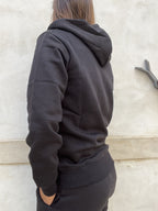 FELPA CON ZIP E CAPPUCCIO