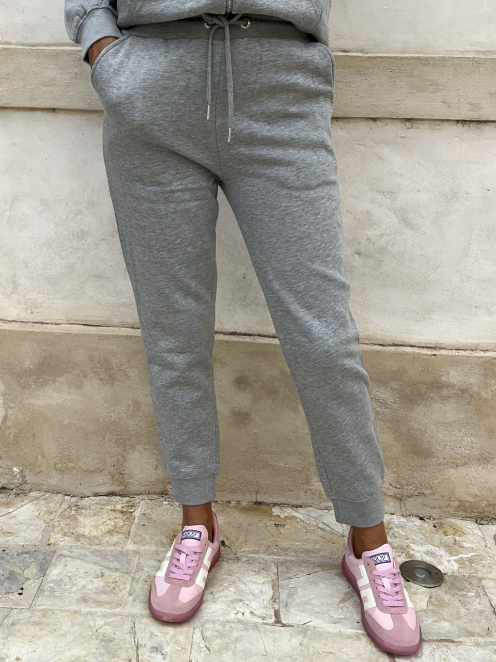 PANTALONI IN FELPA