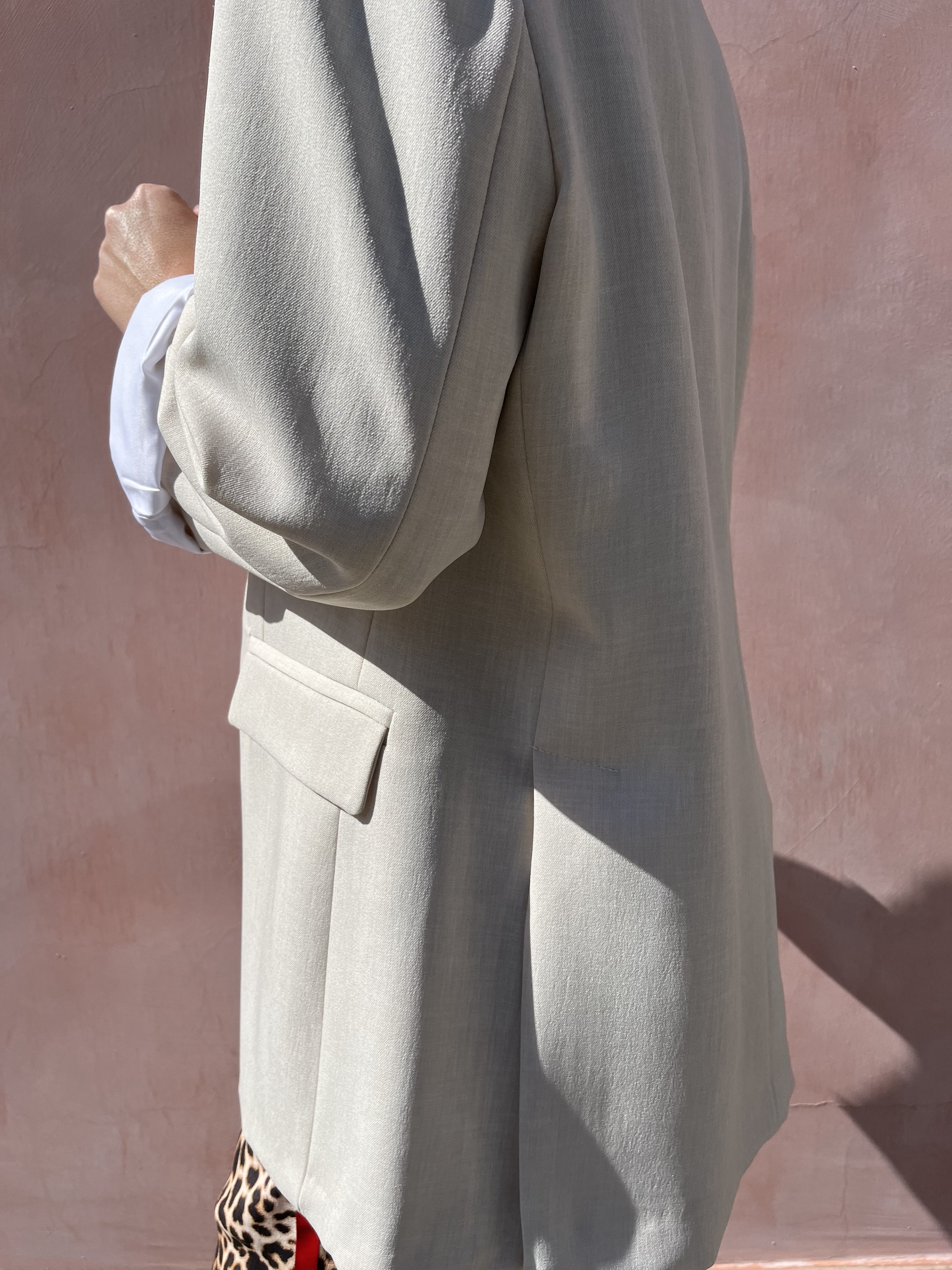 GIACCA OVER BEIGE
