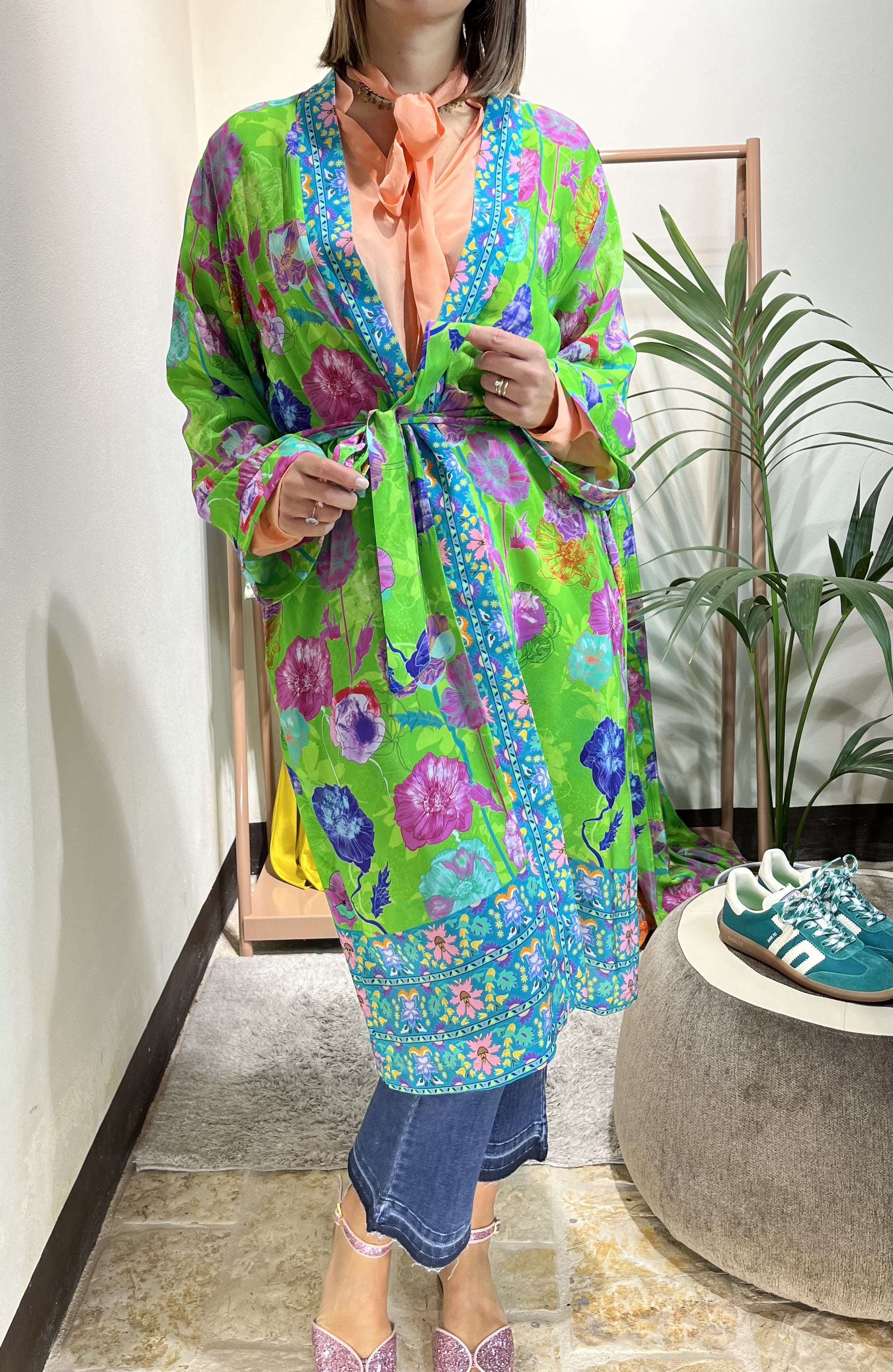 KIMONO CON CINTURA