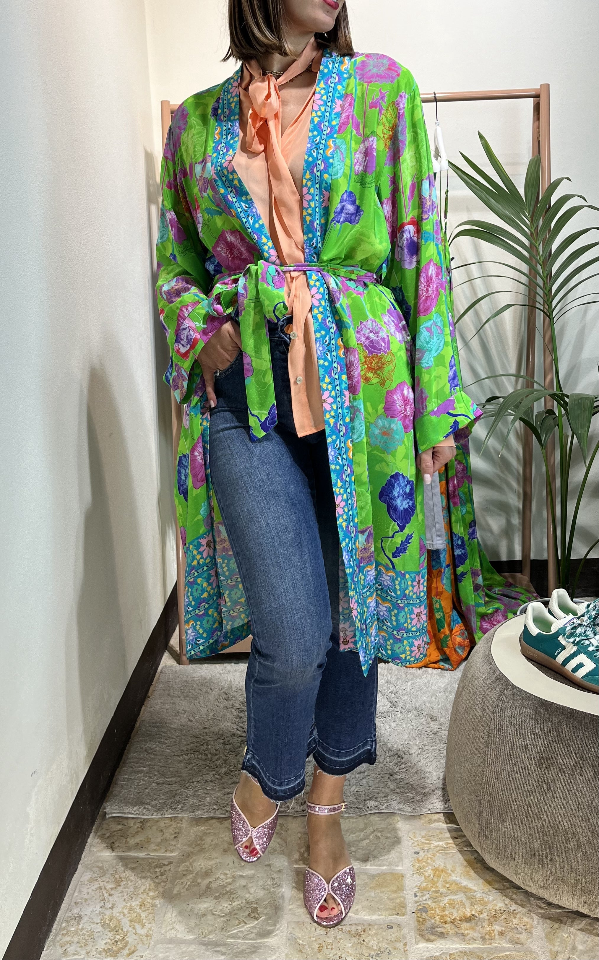 KIMONO CON CINTURA