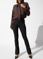PANTALONI CON SPACCO LATERALE