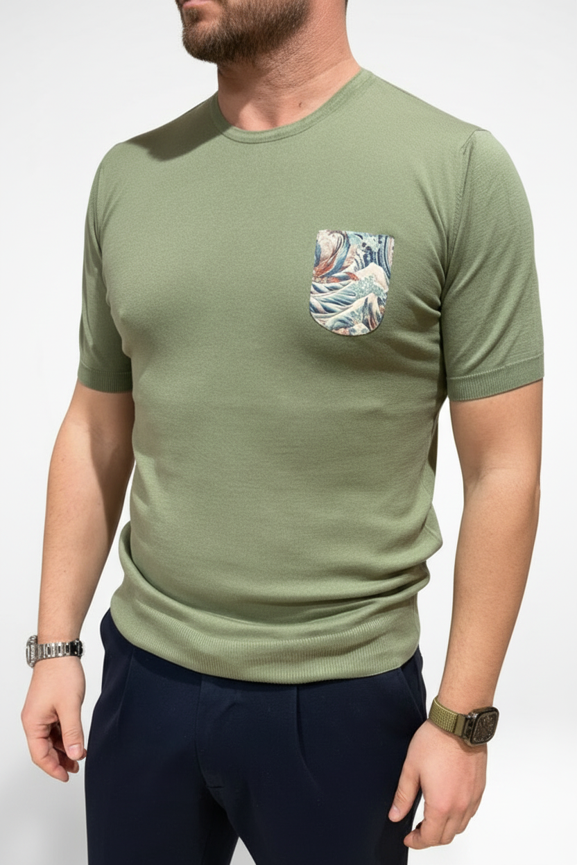 TSHIRT IN FILO CON TASCHINO